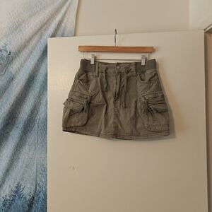 SO Olive Cargo Skirt